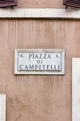 Signal piazza Campitelli in Rome
