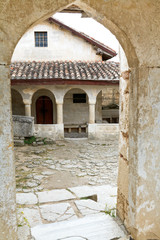 Fototapeta na wymiar Gate to yard of Kenesas (synagogue) in chufut-kale