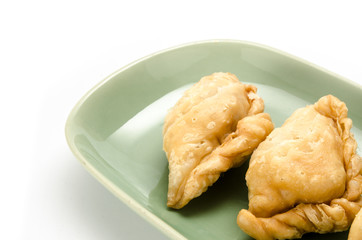 Curry puff
