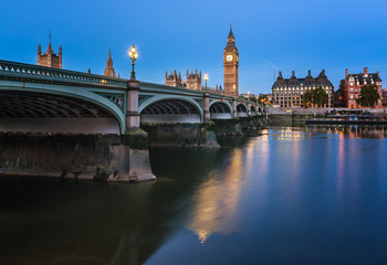 Fototapeta na wymiar Big Ben, Queen Elizabeth Tower and Wesminster Bridge Illuminated