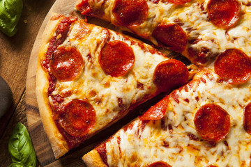 Fototapety  Gorąca Domowa Pizza Pepperoni