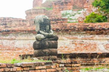 Obraz premium Ruins of old Buddha in Ayutthaya, Thailand