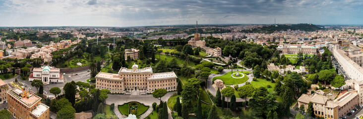 Fototapeta na wymiar Vatican gardens