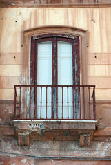 Fototapeta na wymiar Old italian balcony
