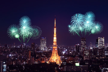 Obraz premium Fireworks celebrating over Tokyo cityscape at night