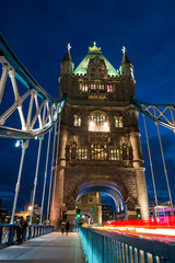 Fototapeta na wymiar Tower Bridge célèbre pont à Londres en Grande-Bretagne, UK