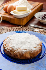 Torta casalinga di pastafrolla farcita con marmellata