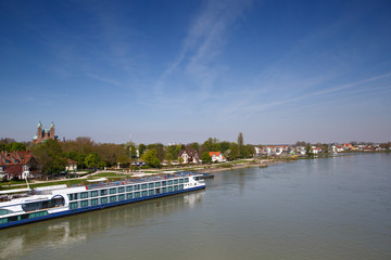 Fototapeta na wymiar Rhine at Speyer