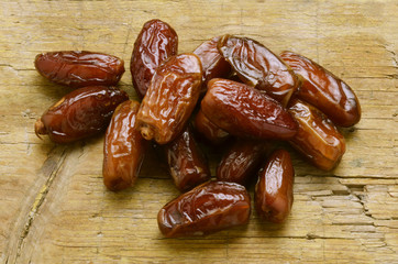 Dátil Datte Daddel Date palm Datteri Dadel Curmală Финики تمر