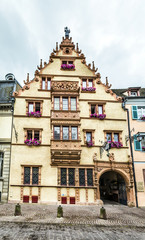 Fototapeta na wymiar Maison des Tetes medieval house in the city of Colmar along the