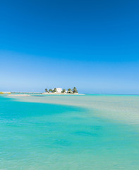 Fototapeta premium Sun Above Sea Below