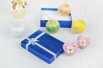 gift box with pink hearts