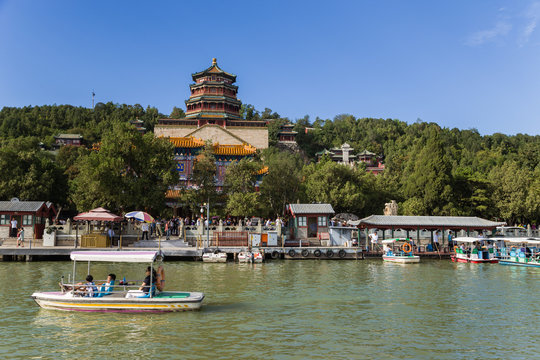 Beijing. Kunming Lake and Tower of Buddhist Incense - 7