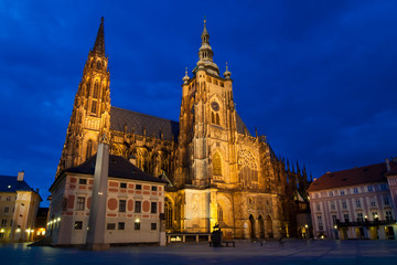 Fototapeta na wymiar St. Vitus Cathedral at evening in Prague, Czech Republic