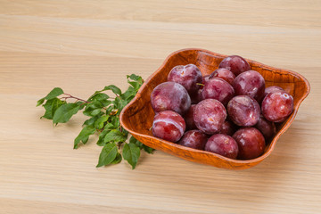Obraz premium Fresh plums