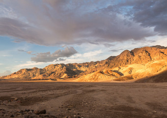 Fototapeta na wymiar Sunset in Death Valley National Park Nevada, USA