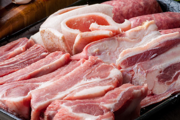 Ingredienti crudi per la casoeûla