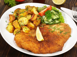 Schnitzel mit Bartkartoffel