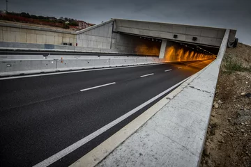 Papier Peint photo Tunnel tunnel stradale - tunnel routier
