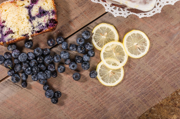 Obraz na płótnie Canvas Blueberry lemon coffee cake