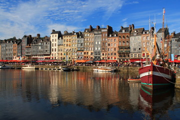 Obraz premium Vieux bassin d'Honfleur, France