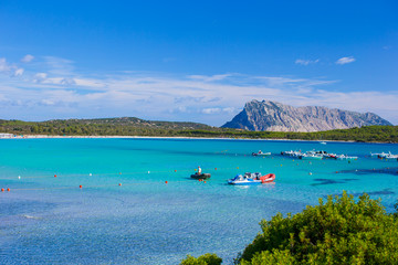 Fototapeta na wymiar Beautiful view of the turquoise clear sea on Sardinia