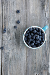 Ripe blueberries in the cup