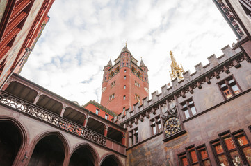 Obraz premium Basel, Altstadt, historisches Rathaus, Marktplatz, Schweiz