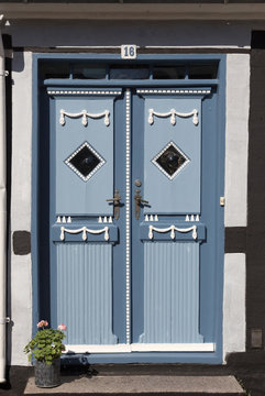 Blaue Ornamentst&uuml;r