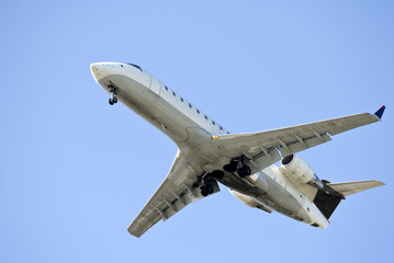 Airliner on Final Landing Approach