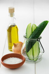 Cucumber; onion; olive oil and salt