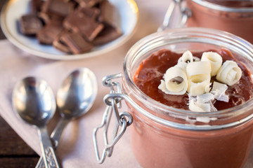 Chocolate dessert