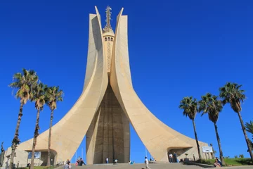 Fotobehang Martelaar Memorial in Algiers, Algerije © Picturereflex