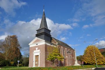 Fototapeta na wymiar Eglise Sainte-Marguerite à Quincampoix