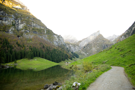 Seealpsee - Alpstein - Alpen - Schweiz