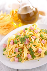 tagliatelle and vegetable