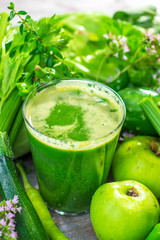 Healthy green juice