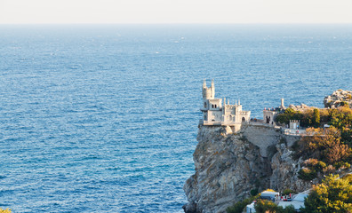 Fototapeta na wymiar Swallow Nest castle on South Coast of Crimea