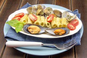 Macarrones con marisco