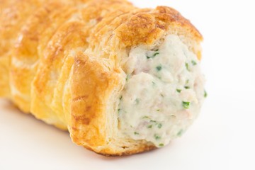cannoli con mousse al prosciutto cotto e rucola