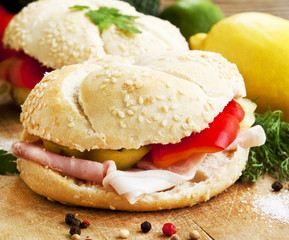 Ham Sandwiches with Vegetables