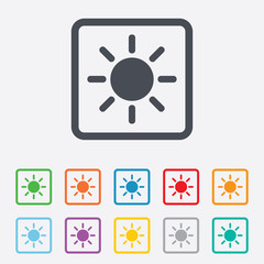 Obraz premium Sun sign icon. Solarium symbol. Heat button.