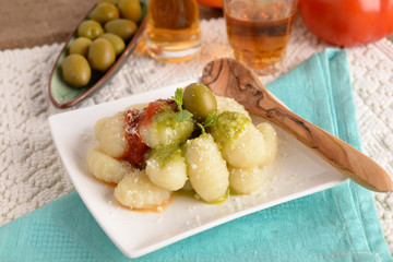 GNOCCHI AL PESTO - DUMPLINGS WITH PESTO