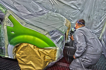 carrosserie - cabine de peinture