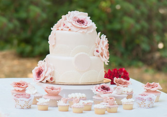 wedding cake