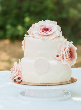 wedding cake
