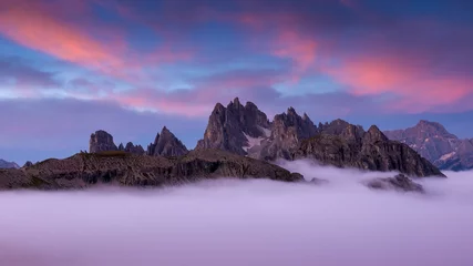 Foto op Plexiglas Dolomieten Italië, Dolomieten - prachtig landschap, boven de wolken