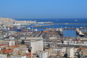 Alger la blanche et son port, Algérie © Picturereflex