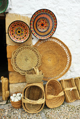 Spanish handicrafts, pottery and esparto