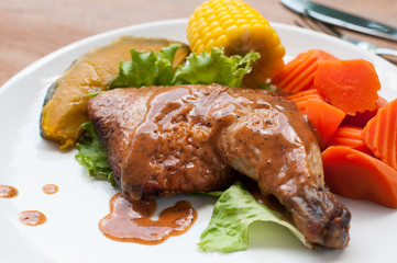 Grilled chicken with black pepper steak.